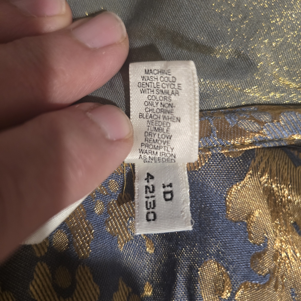 Victoria's Secret Vintage Damask Gray and Gold Long Robe Coat - Picture 8 of 10